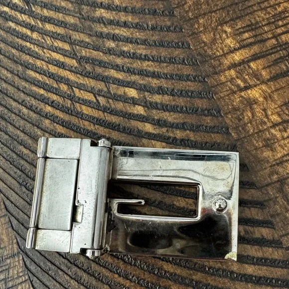 GUCCI Silver Belt Buckle  Mens Fashion Accessory - Picture 6 of 10